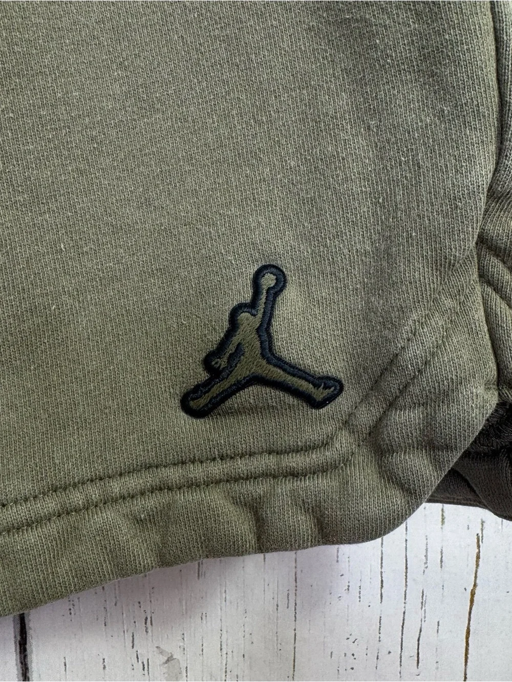 Jordan Olive Green Fleece Sweat Shorts Size M Athletic Lounge Casual Workout